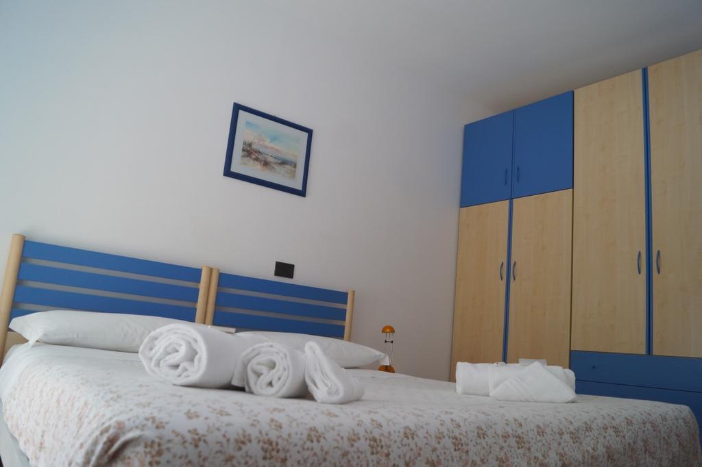 Residence Vivere Astra Trieste Bagian luar foto